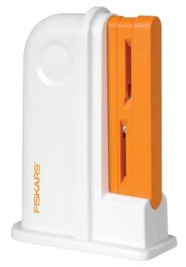 Osti nek Fiskars FISKARS Edge 1020499