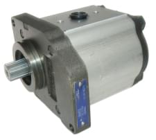 erpadlo hydrauliky UD 25.02-V 60l (JRL+FRT) ZETOR 16.420.925
