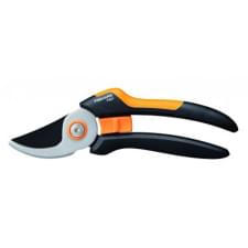 Nky zahradn dvouepelov Solid P321 M FISKARS 1057162