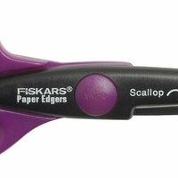 Tvarové nůžky Scallop FISKARS 1003850